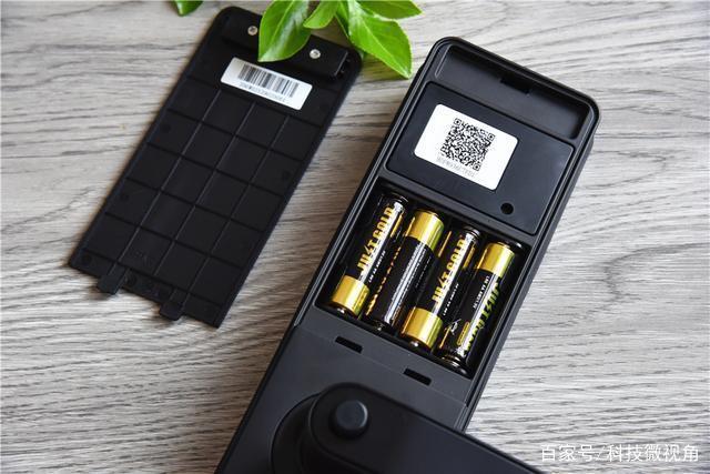 app智控+nfc,不用钥匙 小米华为手机都能开的智能锁
